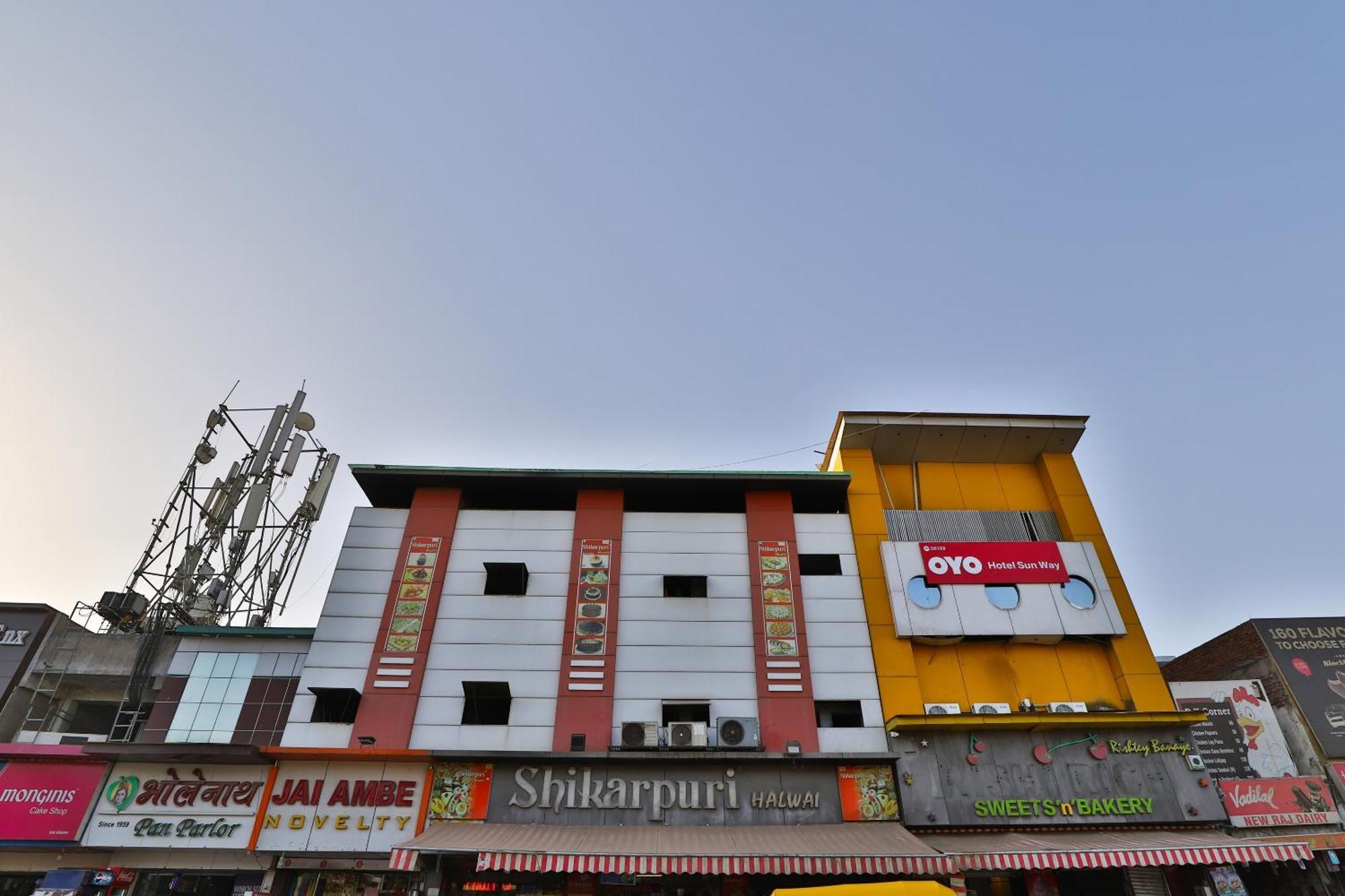 OYO 36139 Hotel Sunway Ahmedabad Exterior foto